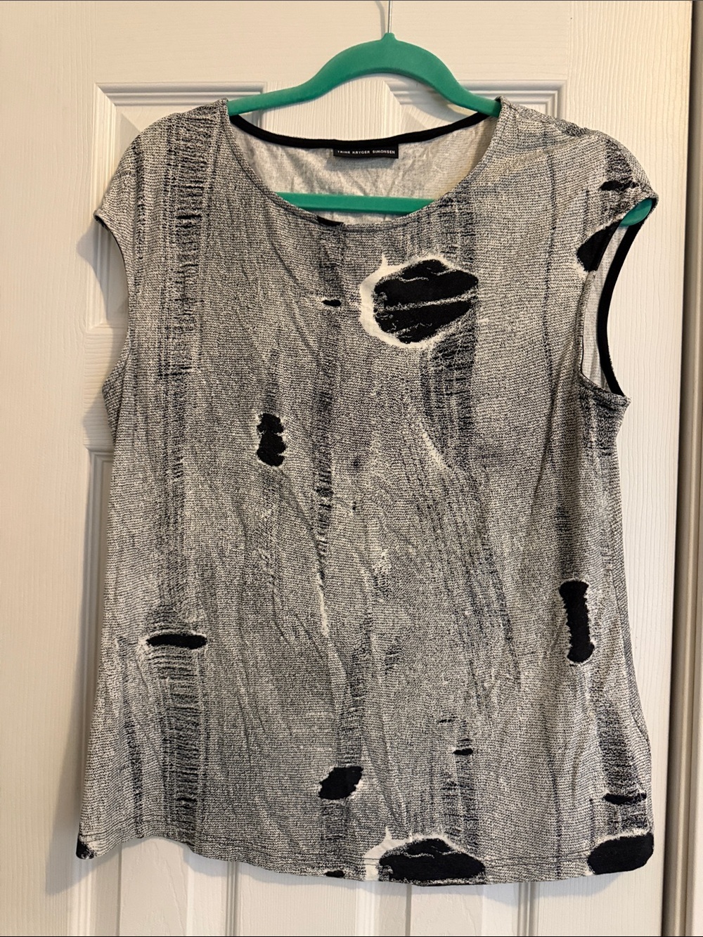 TRINE KRYGER SIMONSEN Cap Sleeve Geometric print Top Sz 40 Orig $165
